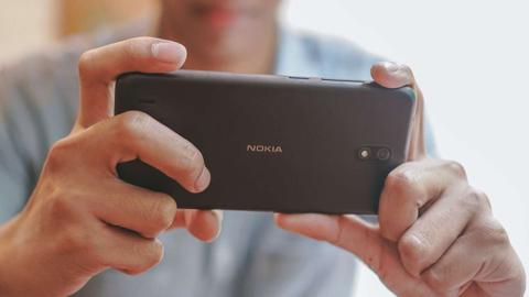 نوكيا تطرح هاتف Nokia C1 بمواصفات رائدة وسعر